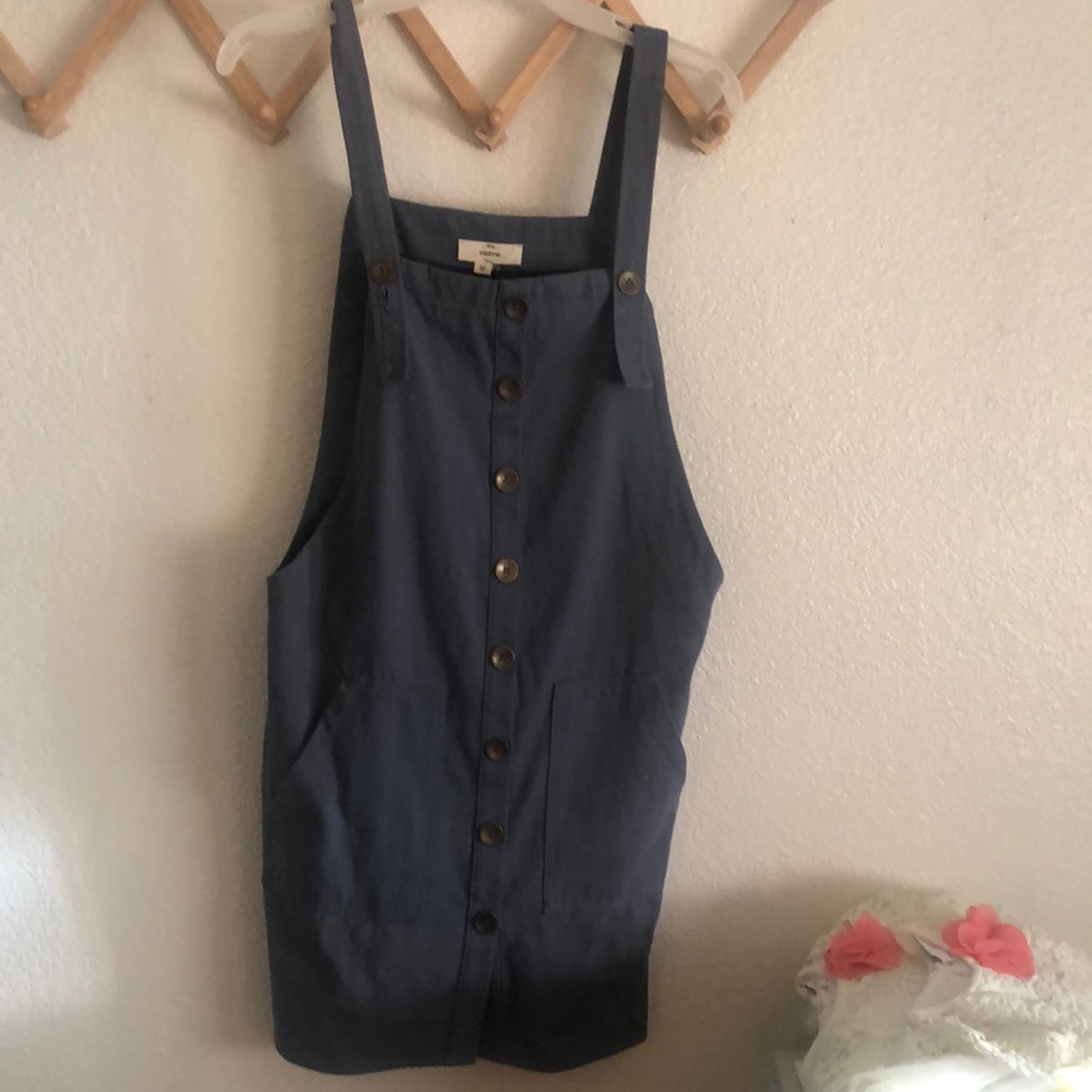 Overall dress